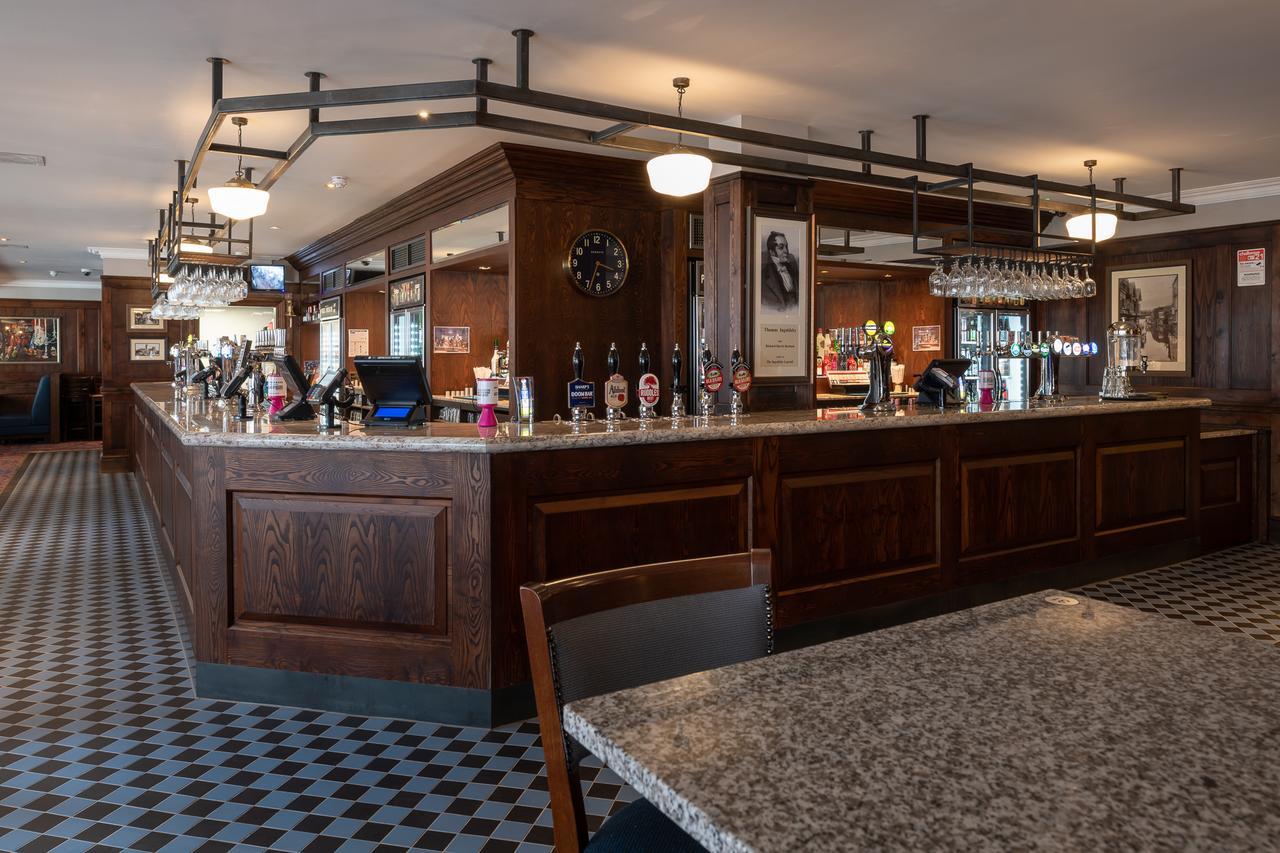 Thomas Ingoldsby Wetherspoon Canterbury Exterior photo